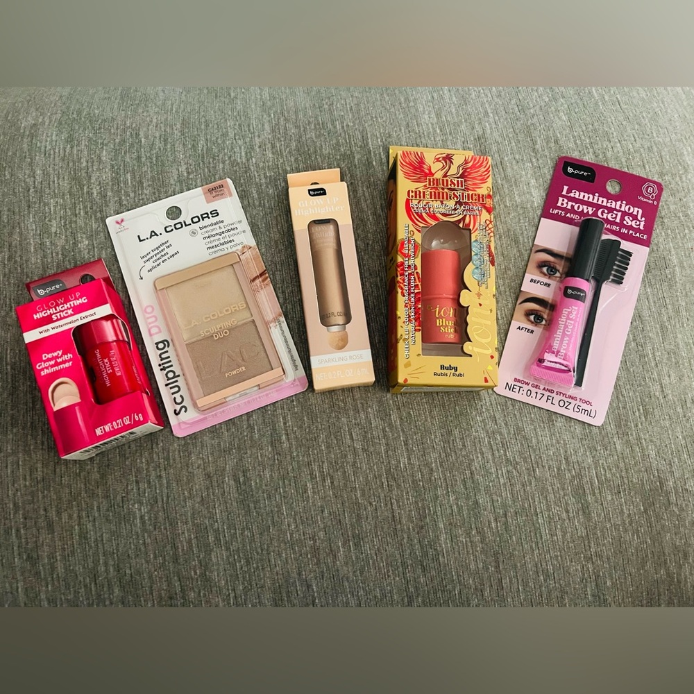 Make Up Lot -5 Key  Pieces 🔑